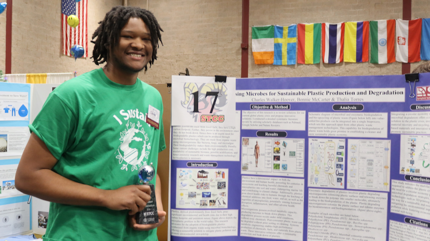 ‘I Sustain’: STCC student Charles Walker-Hoover wins trophy for research poster