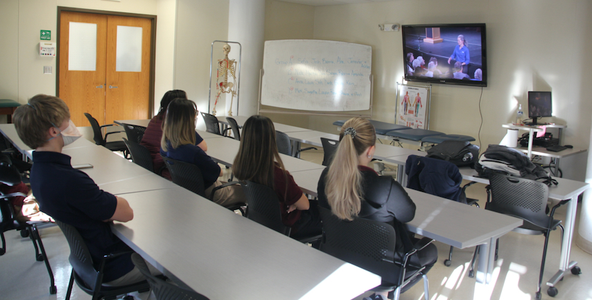 STCC students get hands-on experience to understand dementia￼