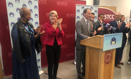 Sen. Elizabeth Warren, Rep. Ayanna Pressley draw big crowd at STCC for ‘Student Debt Cancellation’ tour stop