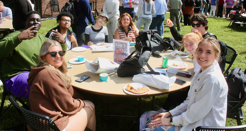 STCC Students delighted to gather for Opening Picnic