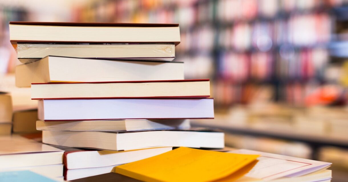 Survey Finds Students Drop Classes, Citing Textbook Expense